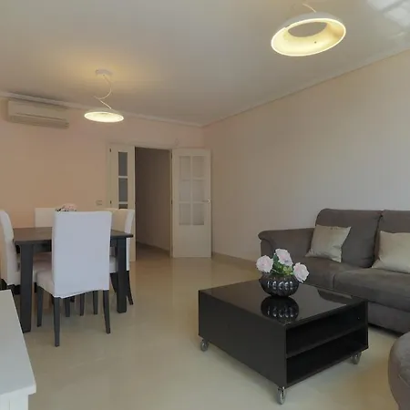 C68 - Seafront Central Appartement *