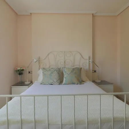 Appartement C68 - Seafront Central *